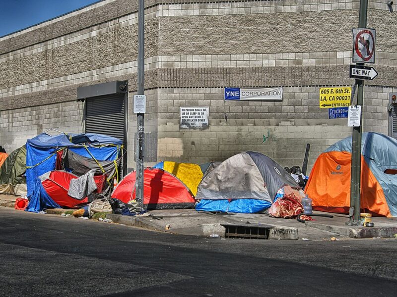 homeless tents skid row los angeles