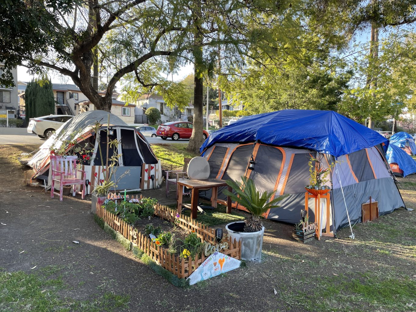 Homeless tents at Echo Park Lake 