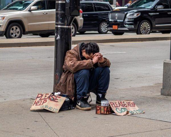 help homeless people