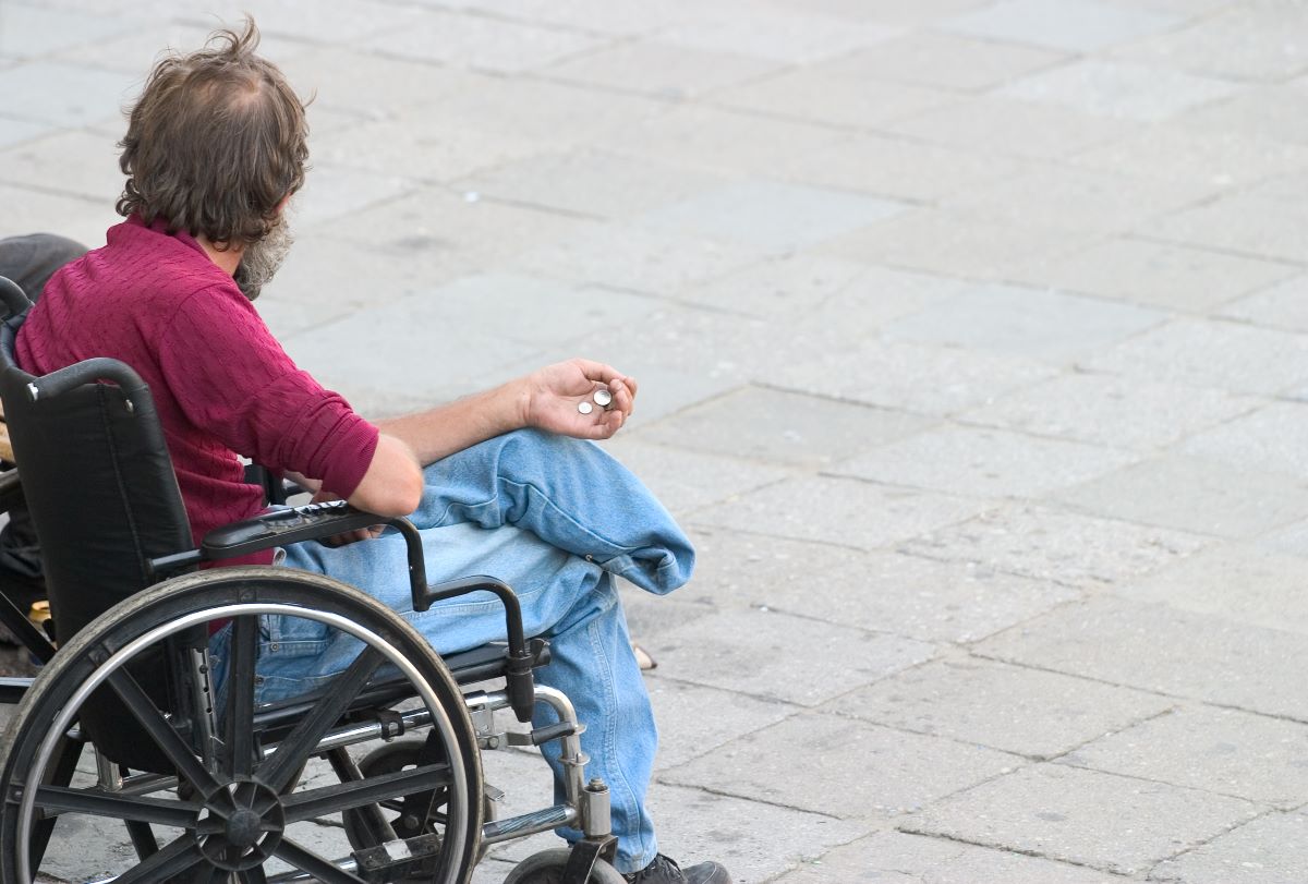 disabled and homeless - the absurdity of criminalizing homelessness